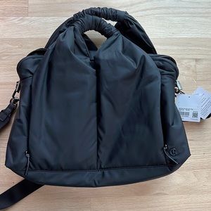 Lululemon gathered gym bag. With tags.